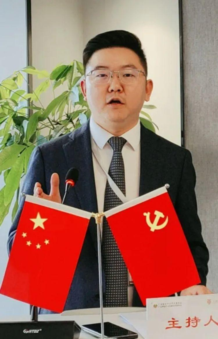 《民营经济促进法》与优化营商环境研讨交流沙龙在四川天投律所举行 图4